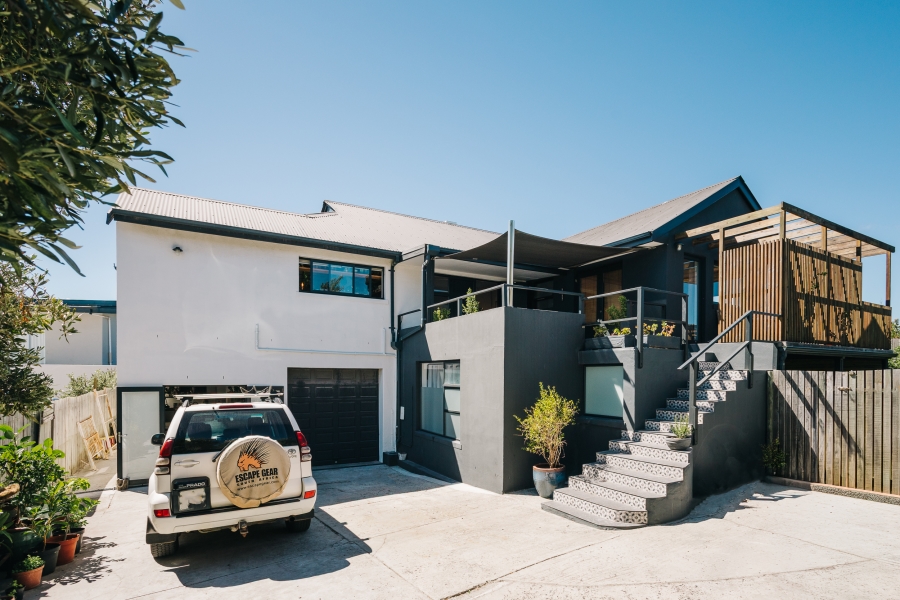 4 Bedroom Property for Sale in Kommetjie Western Cape